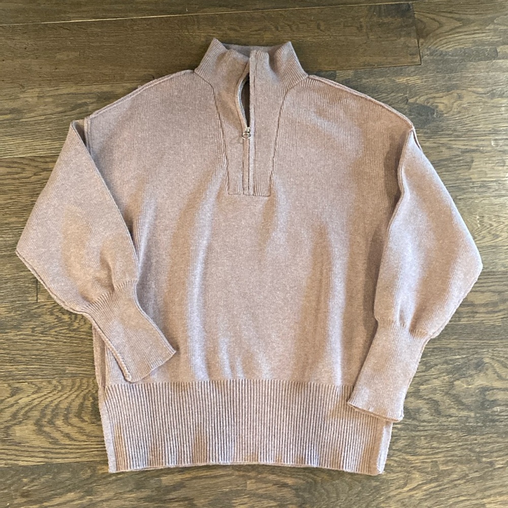 NWOT quarter zip sweater